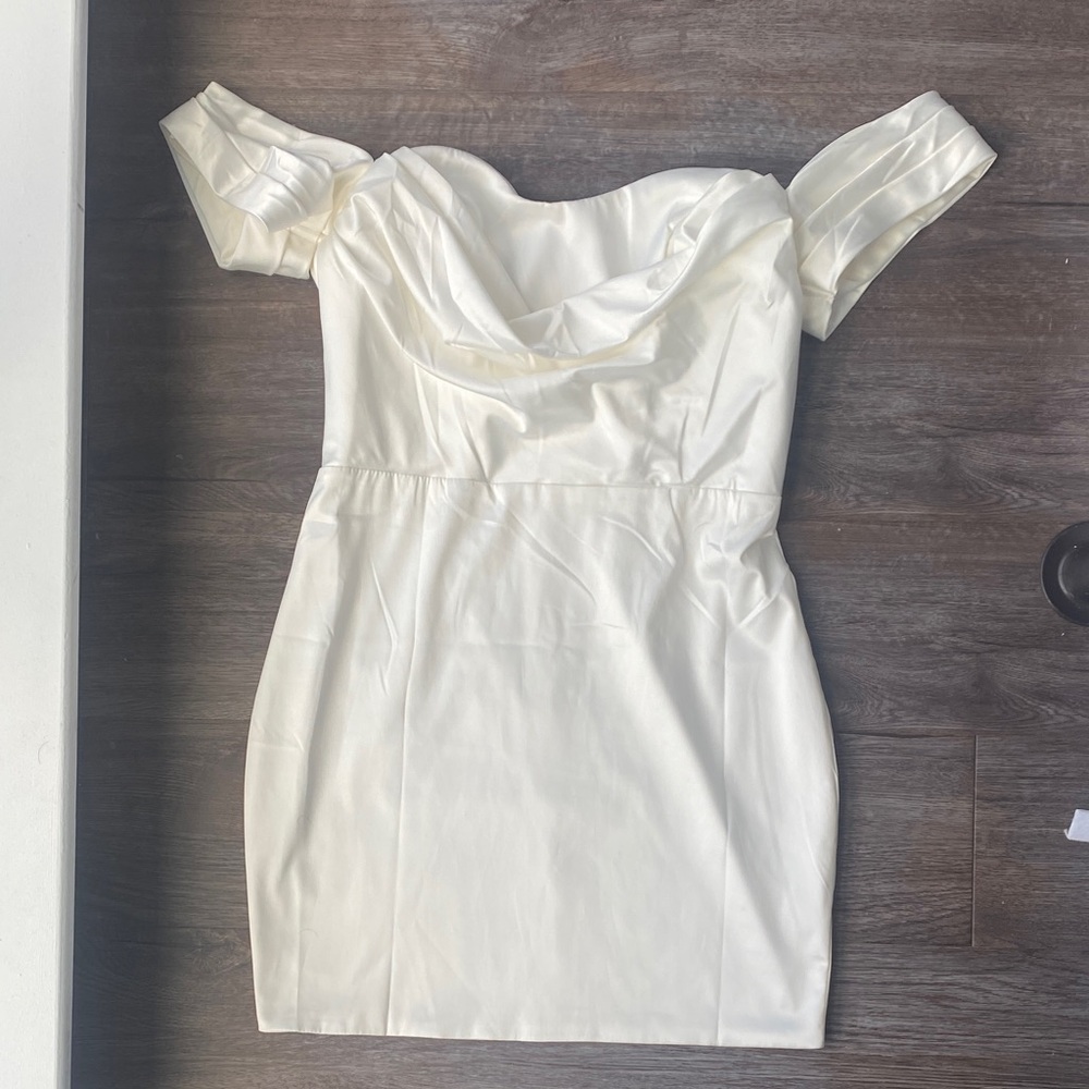 Elegant Off-Shoulder Cream Dress